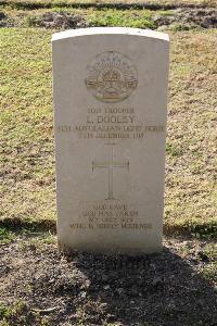 Ismailia War Memorial Cemetery - Dooley, Leo